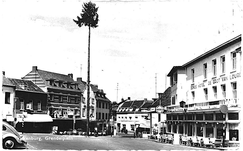 913980 Valkenburg 1961 Hotel Grot van Lourdes restaurant, Ophalen of Verzenden, 1960 tot 1980, Gelopen, Limburg