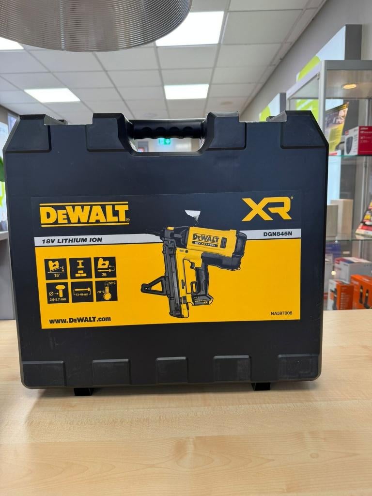 DeWalt Accu Spijkertacker XR 18V DGN845N, Ophalen of Verzenden, Nieuw