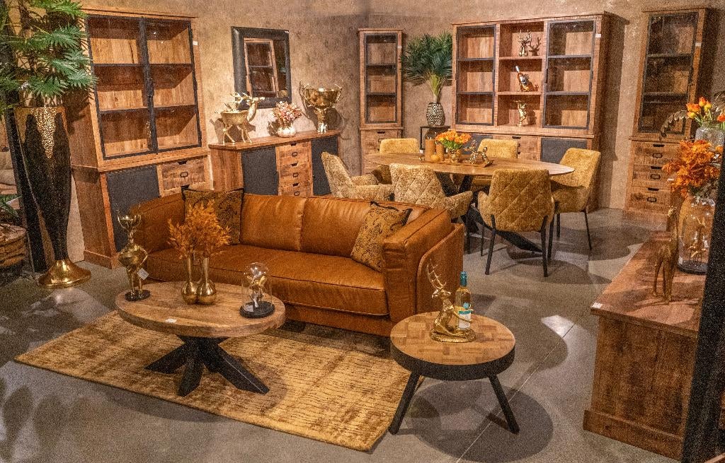 2e Paasdag Gigantische Meubel-show —Open van 08.00-17.00 uur, Met deur(en), Glas, 150 tot 200 cm, Nieuw