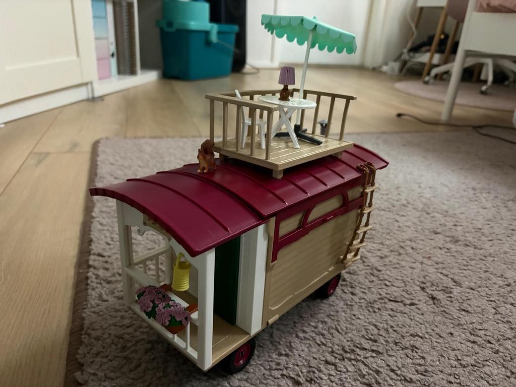Schleich Caravan met accessoires, Ophalen of Verzenden, Zo goed als nieuw