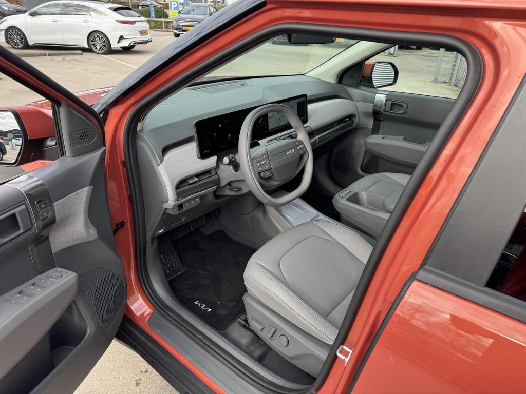 Kia EV3 Plus Advanced 81.4 kWh Demo-auto ! Kmstand kan iets, Overige kleuren, 33 min, Origineel Nederlands, 204 pk