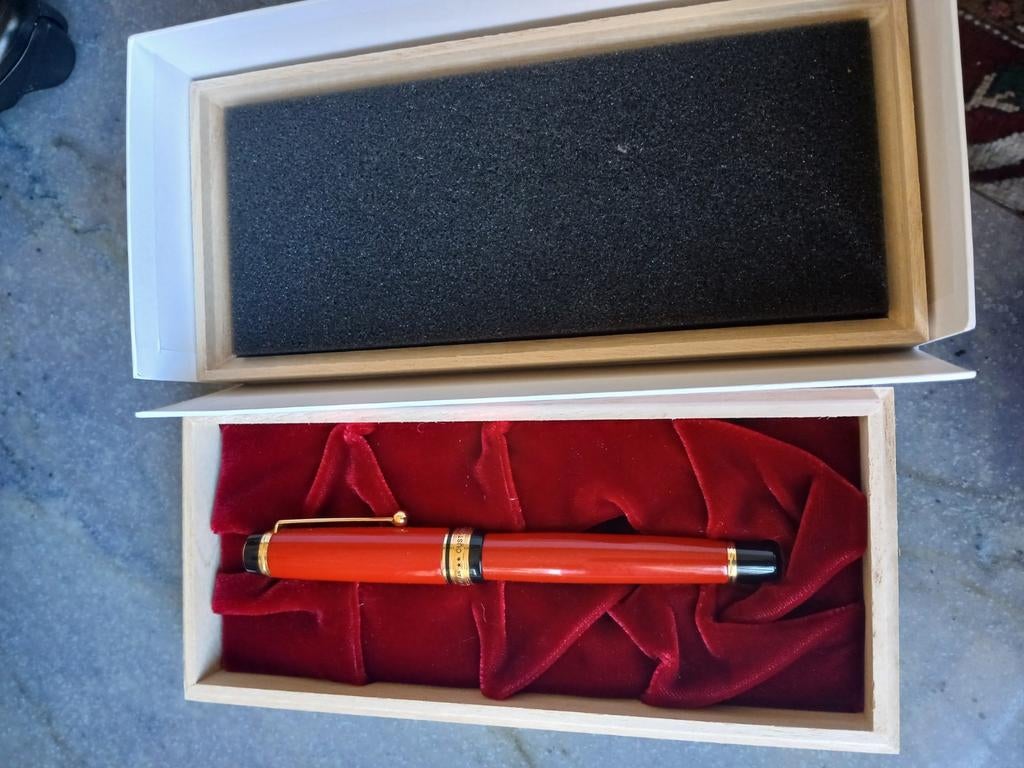 Bijzondere Pilot Urushi 845 vulpen, Ophalen of Verzenden, Vulpen, Overige merken