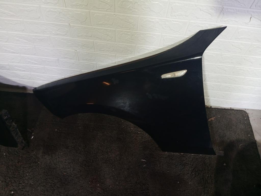 BMW 1 Serie E81 E82 E87 E88 Voorscherm links linker Spatbord, Auto-onderdelen, Carrosserie en Plaatwerk, Spatbord, BMW, Voor, Links