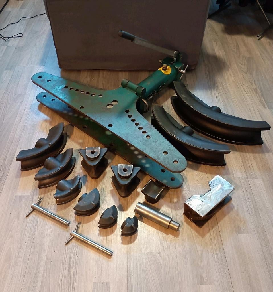 Moet weg 3inch pijpenbuiger buigpomp buigapparaat Mark 3013, Doe-het-zelf en Verbouw, Gereedschap | Overige machines, Gebruikt