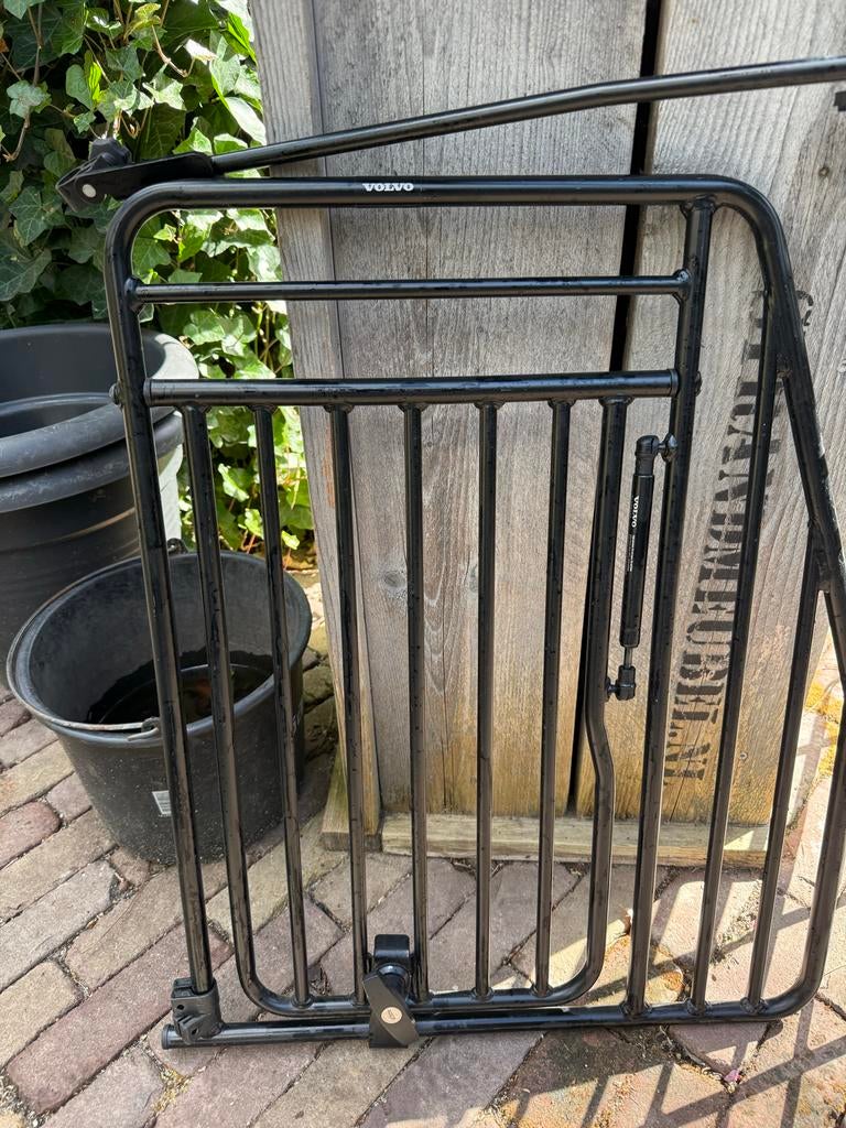 Hondenrek / bench Volvo XC 70 bouwjaar 2016, Ophalen, Zo goed als nieuw