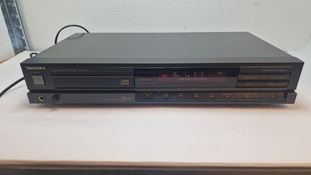 Technics SL-P200 CD-speler - Wegens vertrek, Audio, Tv en Foto, Cd-spelers, Ophalen of Verzenden, Zo goed als nieuw, Technics