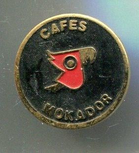 Cafes Mokador koper PIN ( BLAD5_530 ), Verzenden, Zo goed als nieuw, Merk, Speldje of Pin