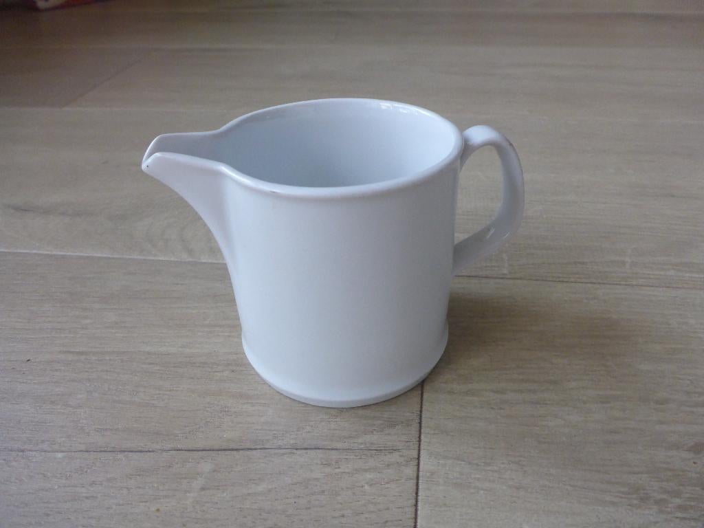 Melkkannetje arzberg form 5000 hellas, Overige typen, Ophalen of Verzenden, Zo goed als nieuw, Overige stijlen