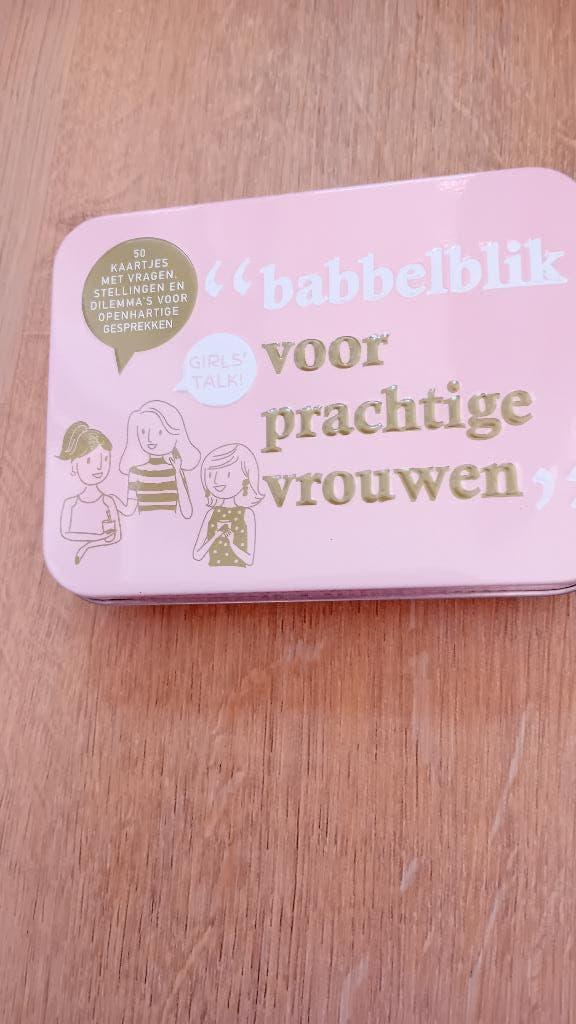 Blikje met kaartjes div vragen kaartjes voor vrouwen, Ophalen of Verzenden, Nieuw