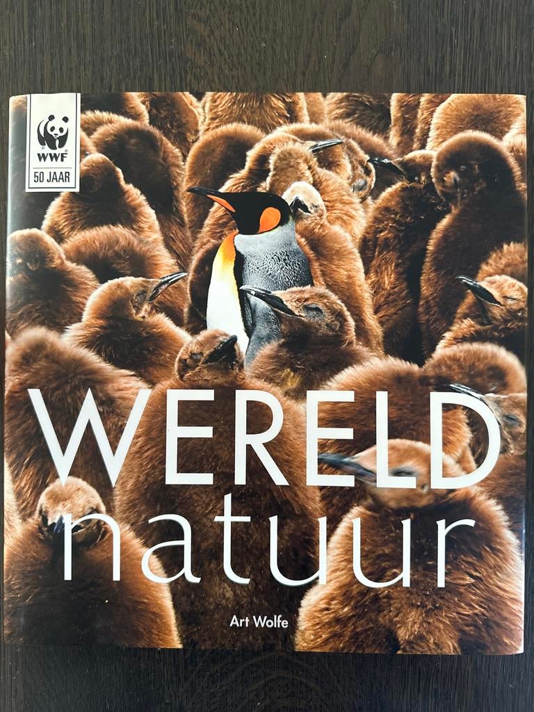 Wereld natuur - WWF 50 jaar - Art Wolfe, Boeken, Natuur, Ophalen of Verzenden, Zo goed als nieuw, Natuur algemeen