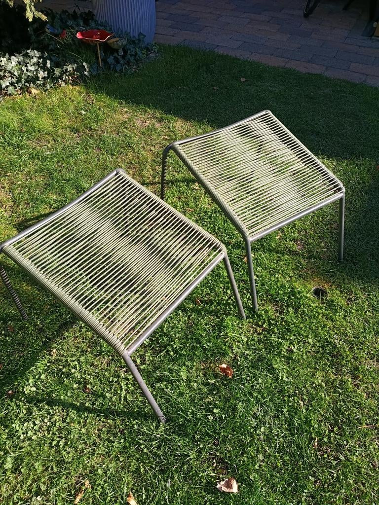 Twee voetenbankjes, donkergroen, Tuin en Terras, Ophalen, Zo goed als nieuw, Aluminium