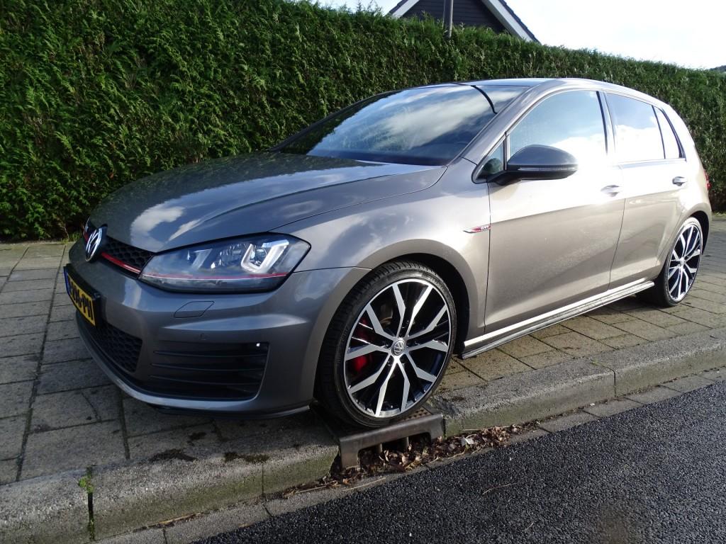 Volkswagen GOLF 2.0 TSI GTI 162Kw -Automaat-Navi-Blth-Pdc-bo, Gebruikt, Euro 6, 4 cilinders, Golf