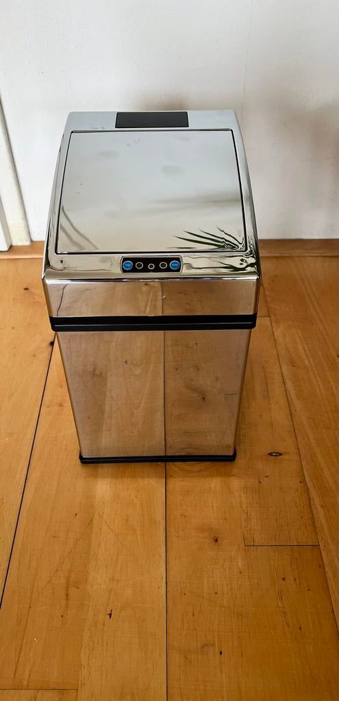 Kleine sensor prullebakje, 40 liter of meer, Ophalen of Verzenden, Zo goed als nieuw, Rvs