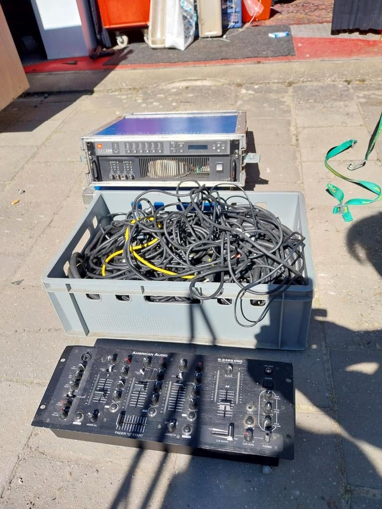 Complete dj set met JBL versterker en mengpaneel, Muziek en Instrumenten, Dj-sets en Draaitafels, Ophalen, Gebruikt, Dj-set, Denon