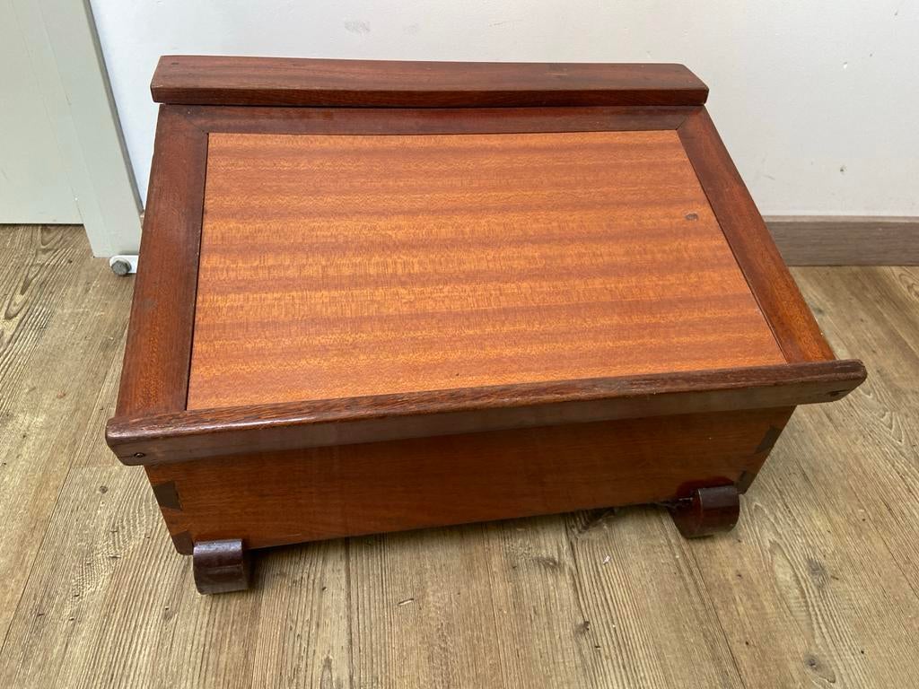 Handgemaakte houten katheder / lessenaar, Ophalen of Verzenden