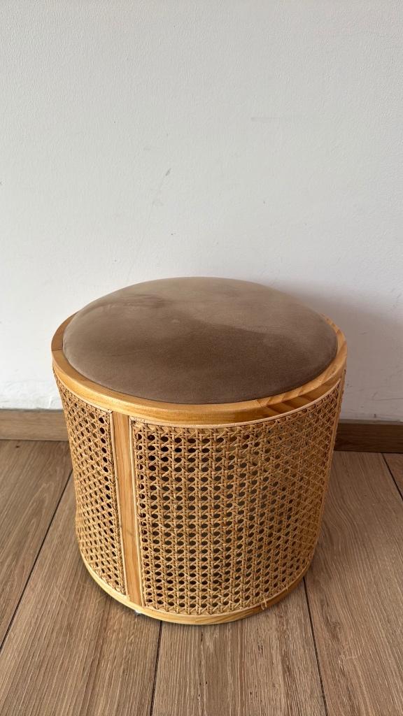 Poef te koop, Ophalen, Nieuw