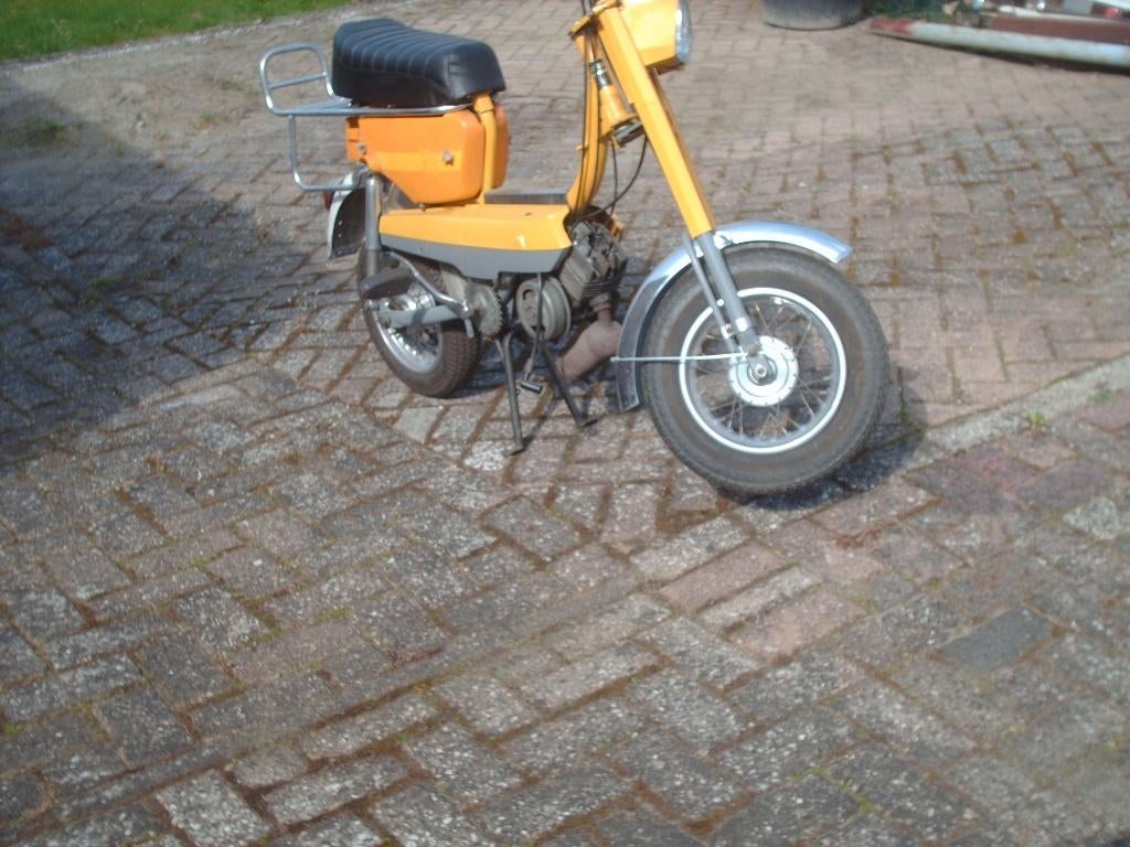 peugeot gl10, Maximaal 45 km/u, 49 cc, 1 versnellingen, Ophalen