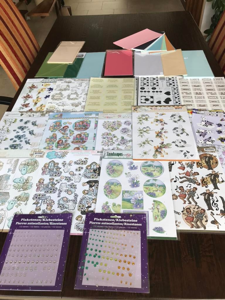 Zelf kaarten maken, Ophalen of Verzenden, Zo goed als nieuw, Overige thema's, Knipvel