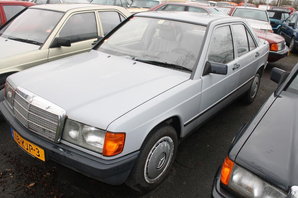 Mercedes-Benz 190D (bj 1986), Achterwielaandrijving, Gebruikt, 4 cilinders, Trekhaak
