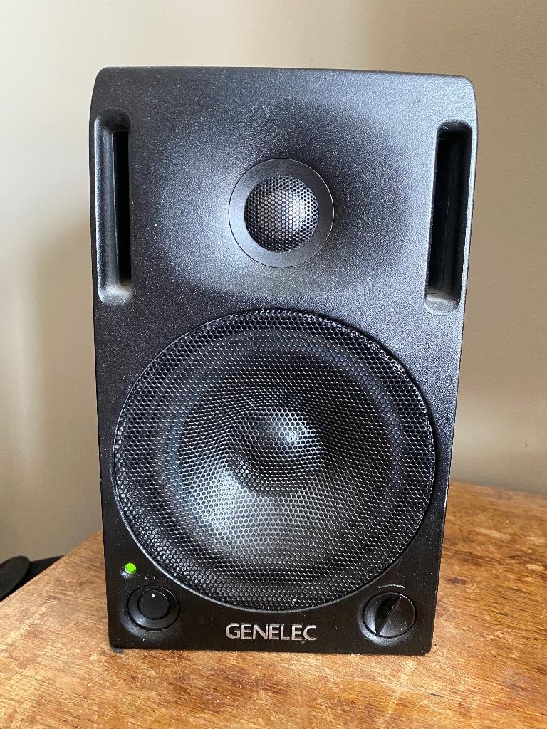 GENELEC 1029 & 1092A, Overige merken, Gebruikt, Subwoofer, Ophalen of Verzenden