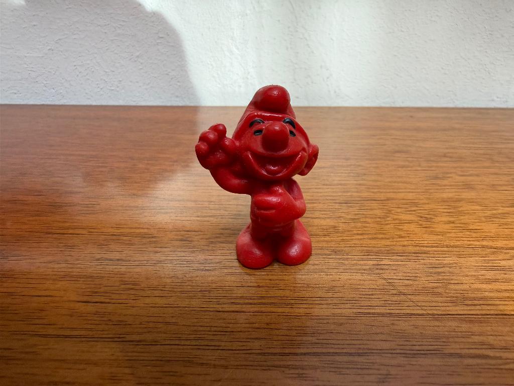 Lachende Smurf – roodkleurig, Verzamelen, Smurfen, Ophalen of Verzenden, Gebruikt, Overige Smurfen, Poppetje, Figuurtje of Knuffel