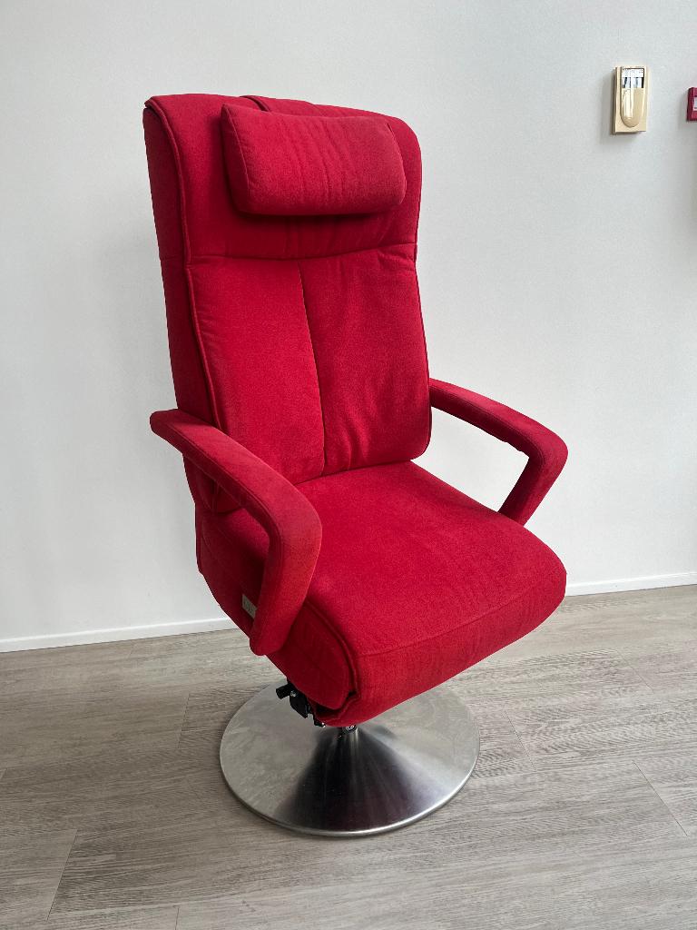 Prominent Relaxfauteuil Stockholm S Accu Rood Stof M, Huis en Inrichting, Fauteuils, Ophalen of Verzenden, Zo goed als nieuw, Stof