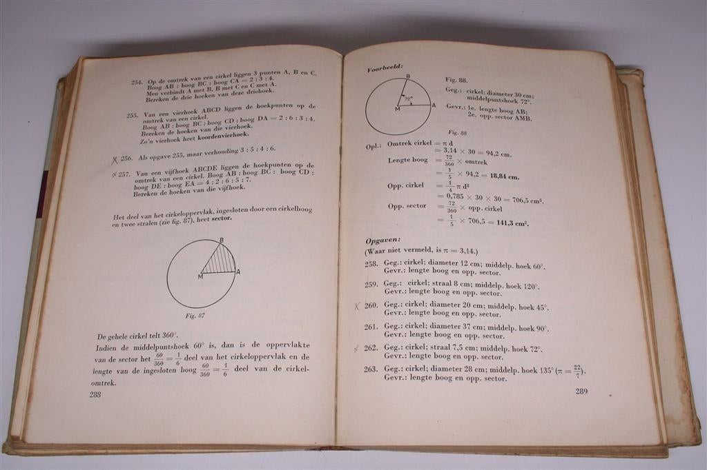 Hulpvakken voor de Elektrotechniek [1955] — Leerboek V.EV, Boeken, Techniek, Ophalen of Verzenden, Gelezen, Bouwkunde