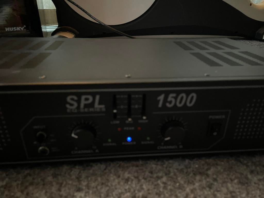 SPL1500 versterker, Ophalen, Zo goed als nieuw, 120 watt of meer, Overige merken