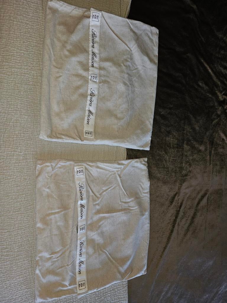 2 kussen hoezen Riviera Maison, Ophalen of Verzenden, Zo goed als nieuw, Beige, Vierkant