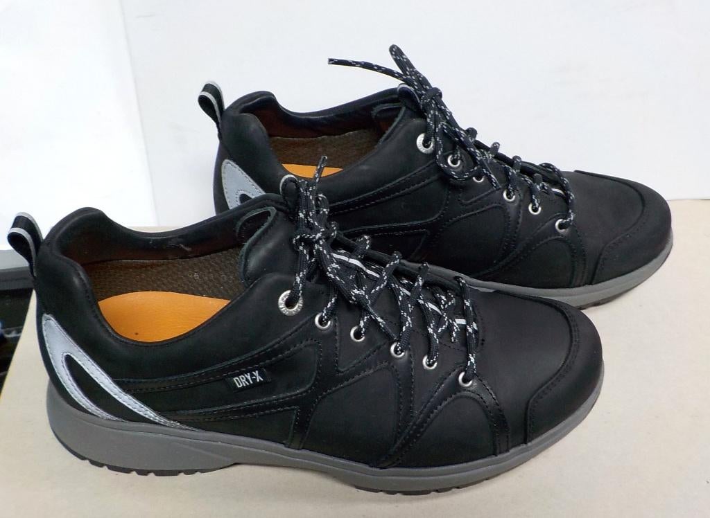 Zwarte wandelschoenen Xsensible Stretchwalker maat 42 H, Xsensible Verkooporganisatie Nederland, Oude Kleefsebaan 119 - 6572 AK Berg en Dal