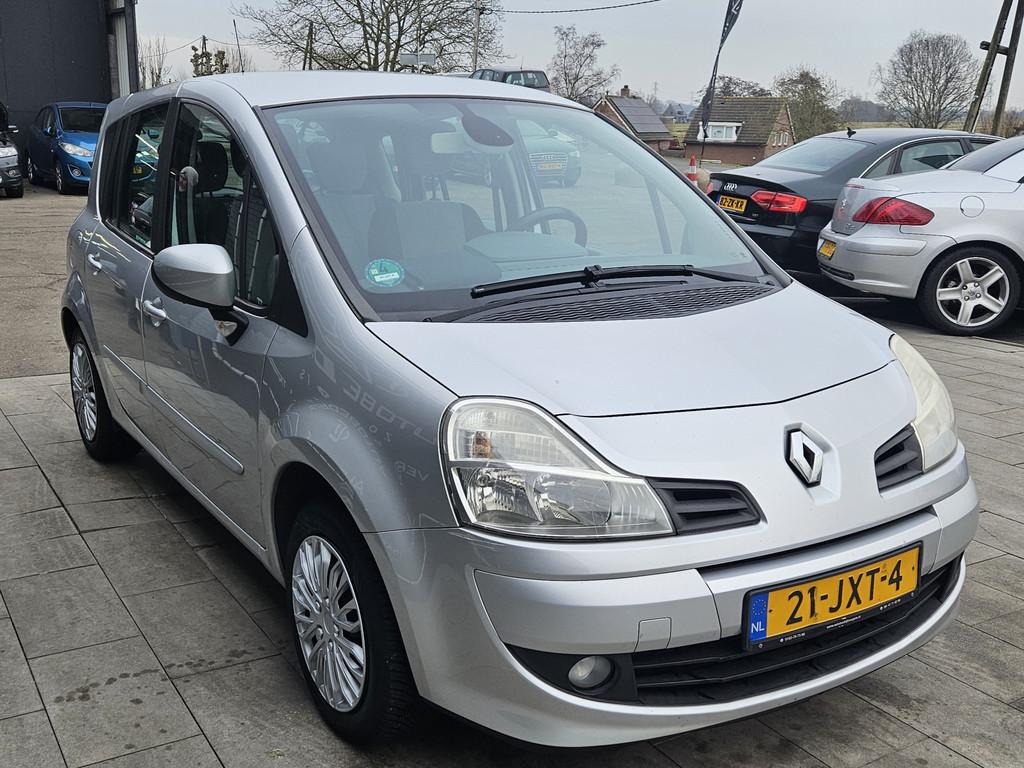 Renault Grand Modus 1.2 TCE Dynamique *AC*Well-Kept*, Voorwielaandrijving, 101 pk, Gebruikt, 4 cilinders