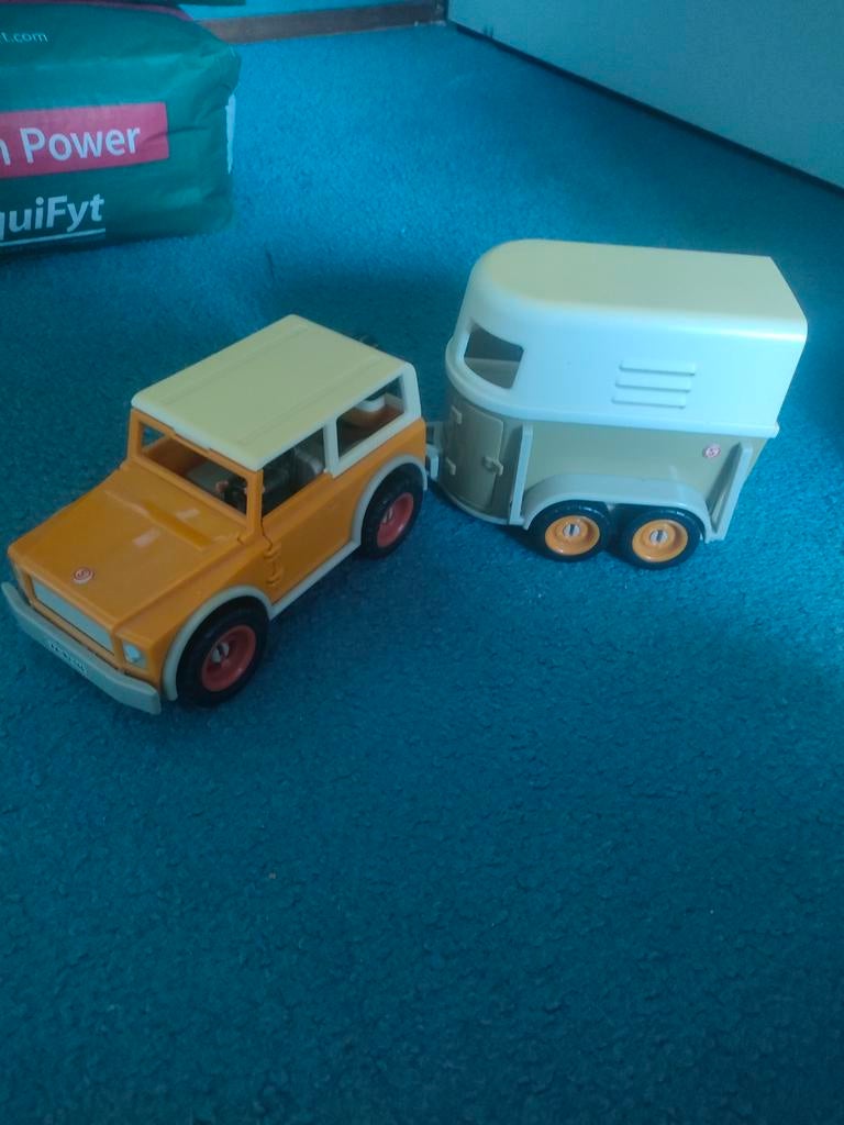 Schleich Jeep met Paardentrailer, Ophalen of Verzenden, Gebruikt, Auto