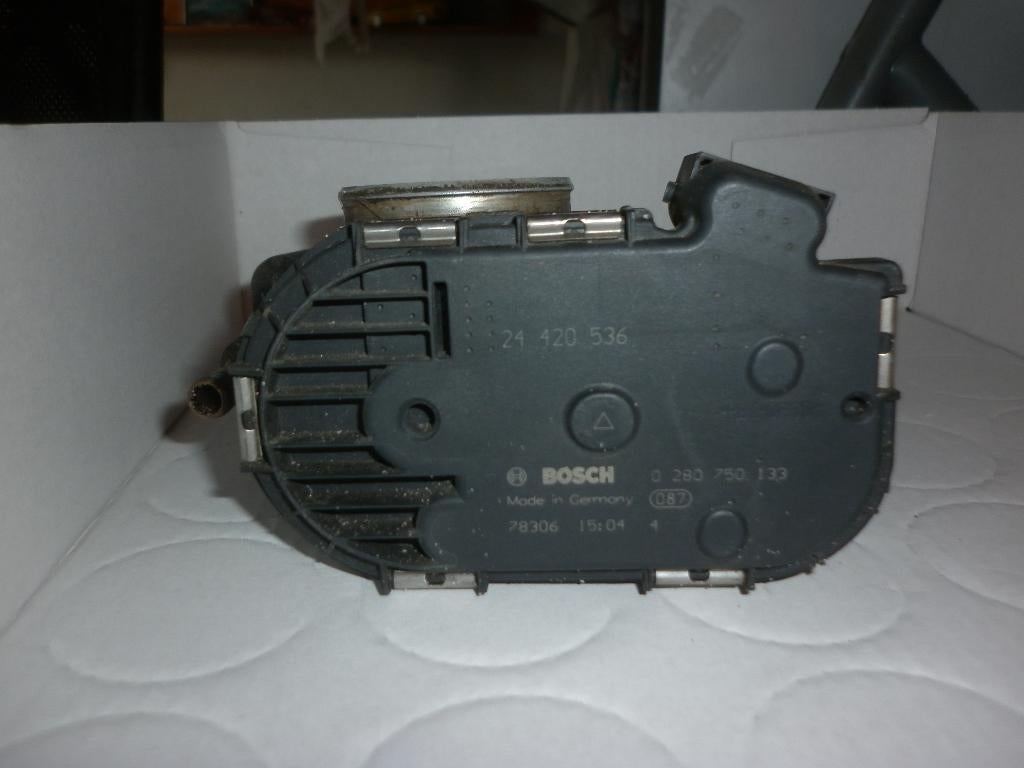 Gasklephuis BOSCH 0280750133  past op : Opel Corsa C, Ophalen of Verzenden, Gebruikt, Opel