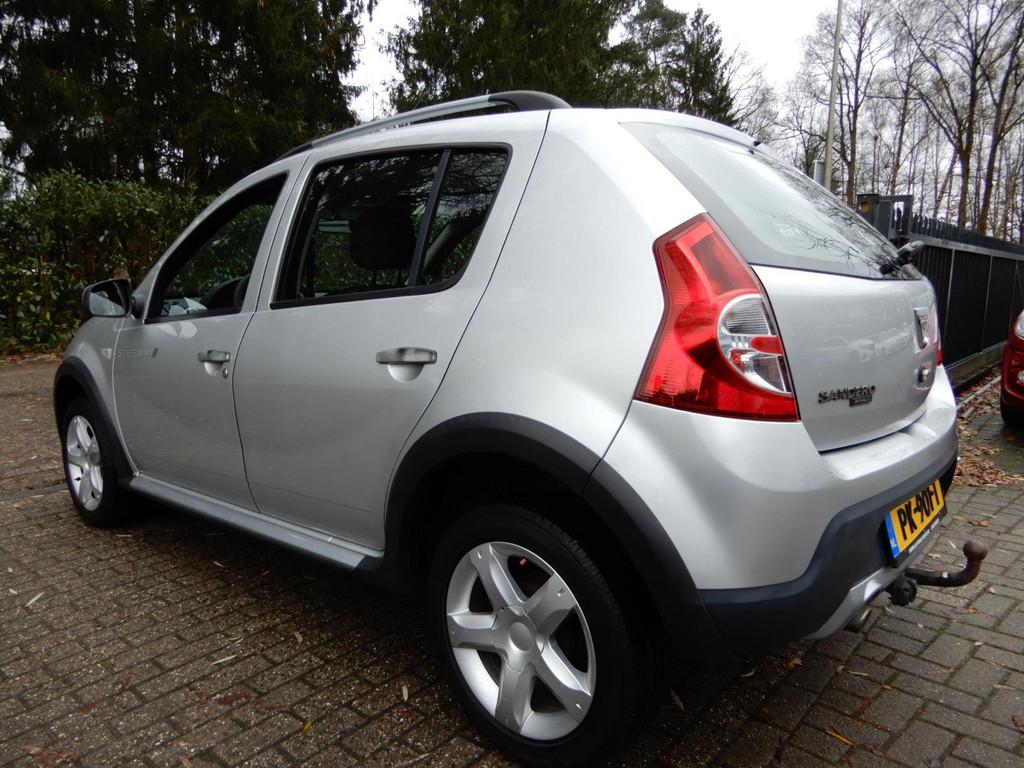 Dacia Sandero 1.6 Stepway, Auto's, Dacia, Stof, 1070 kg, Bedrijf, Handgeschakeld