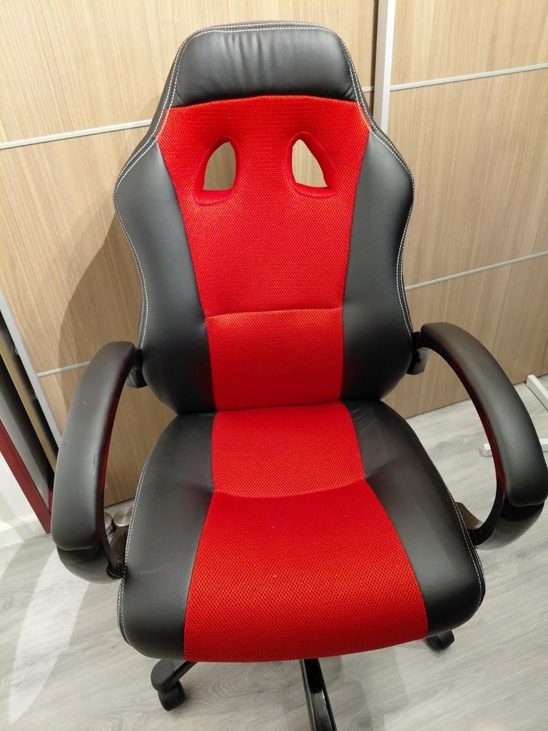 Bureau/ game stoel, Ophalen, Rood