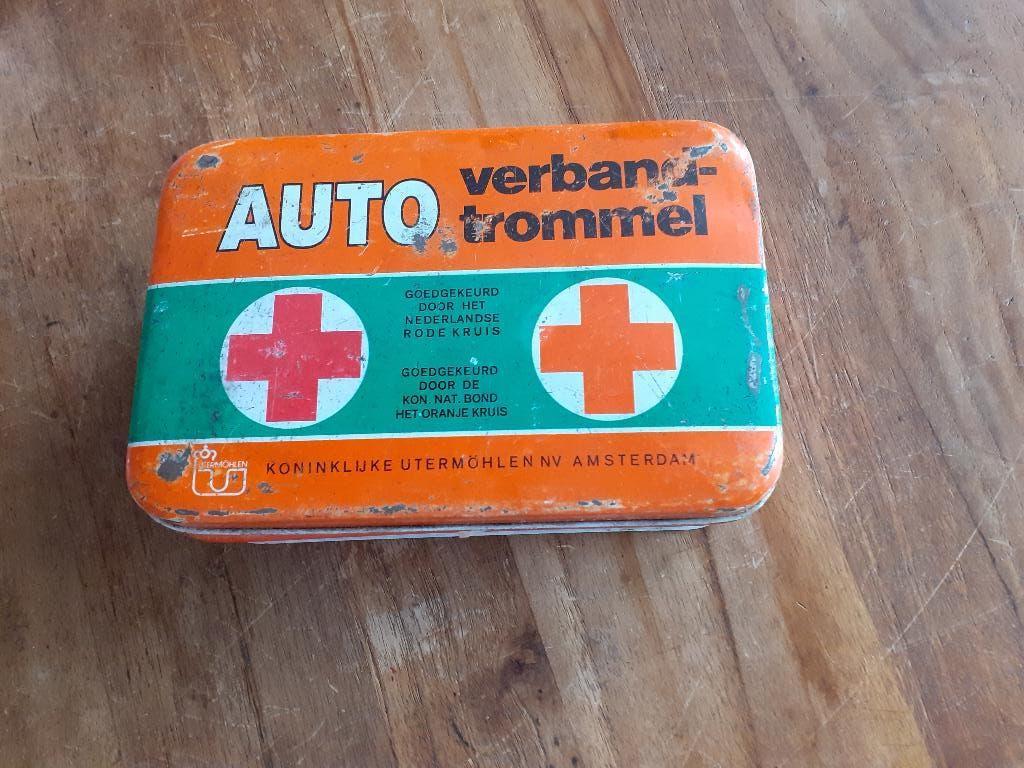 Antieke auto verbandtrommel, Verzamelen, Blikken, Ophalen, Gebruikt, Overige