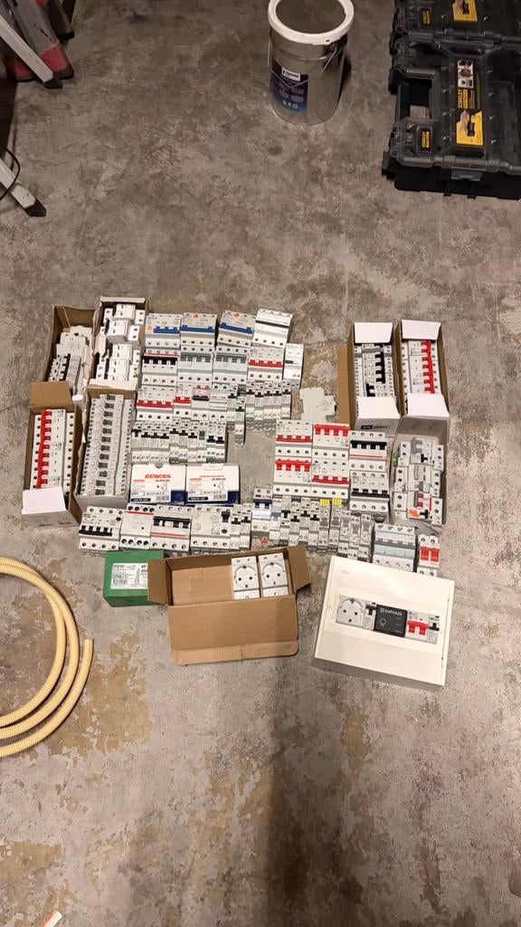 GROTE LEEGVERKOOP: Alles voor 50% van de nieuwwaarde!, Ophalen, Zo goed als nieuw, Overige typen