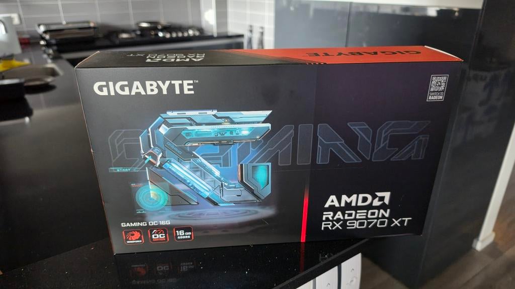 Gigabyte RX 9070XT Gaming OC (Nieuw in doos), Ophalen, Nieuw, GDDR6, PCI-Express 4