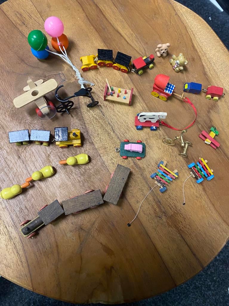 Speelgoed voor het poppenhuis, Ophalen of Verzenden, Poppenhuis