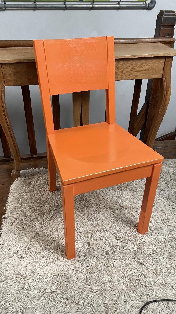 Oranje stoel, hout, Ophalen, Gebruikt, Overige kleuren, Eén