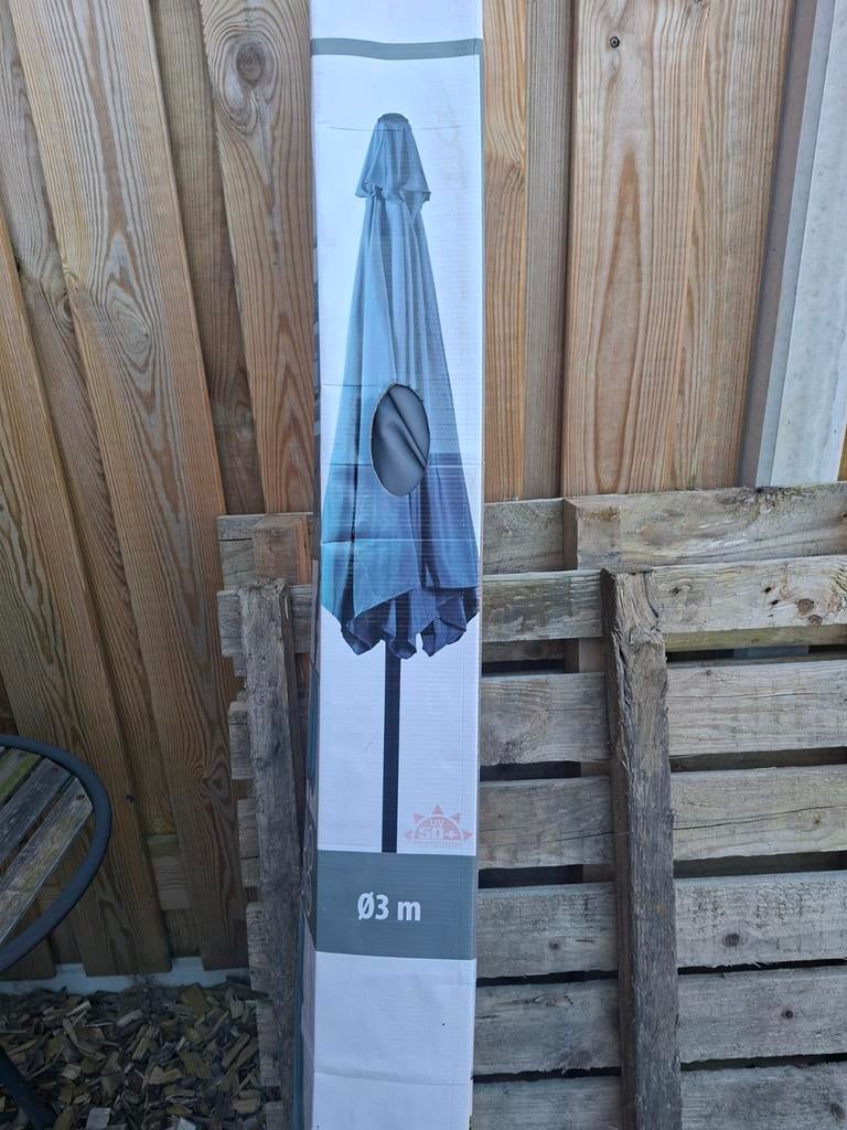 Grijze parasol nieuw in doos, 3 meter, Tuin en Terras, Parasols, Ophalen, Nieuw