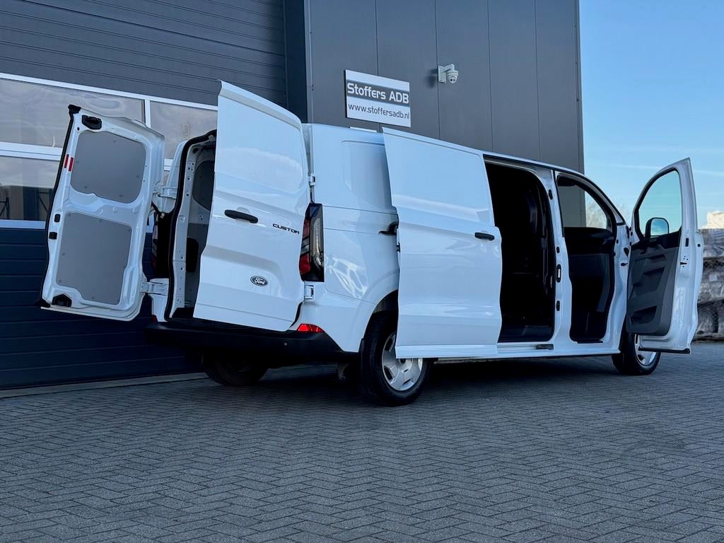 Ford Transit Custom 300 2.0 TDCI 136pk L2H1 Trend | CarPlay, 1849 kg, 136 pk, Gebruikt, Euro 6