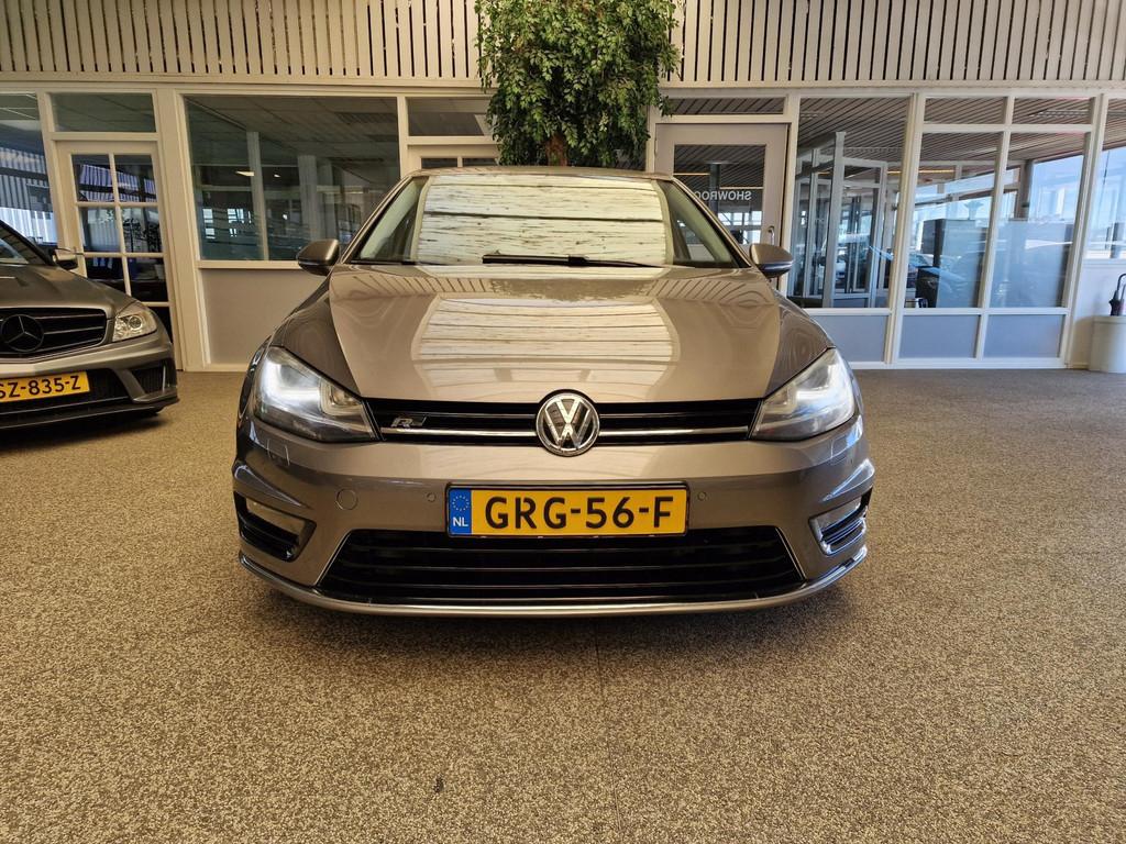 Volkswagen GOLF 1.4 TSI R-Line Xenon Half Leder Navi, Voorwielaandrijving, Euro 5, Gebruikt, 4 cilinders