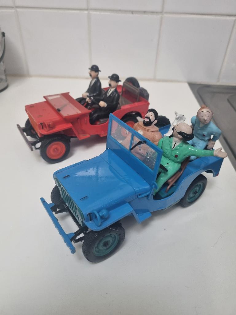 2x kuifje 2x laurelen hardy jeeps, Verzamelen, Ophalen, Nieuw