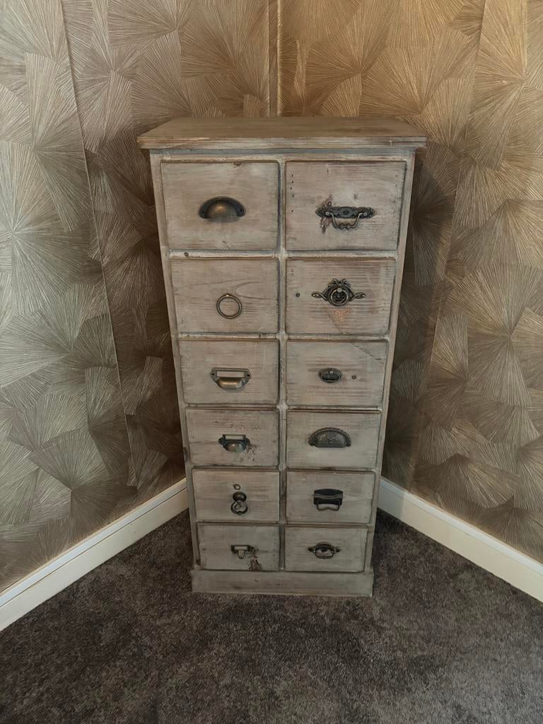 Grenen opbergkastje Oriental vintage, Ophalen, 100 tot 150 cm, 5 laden of meer, Zo goed als nieuw