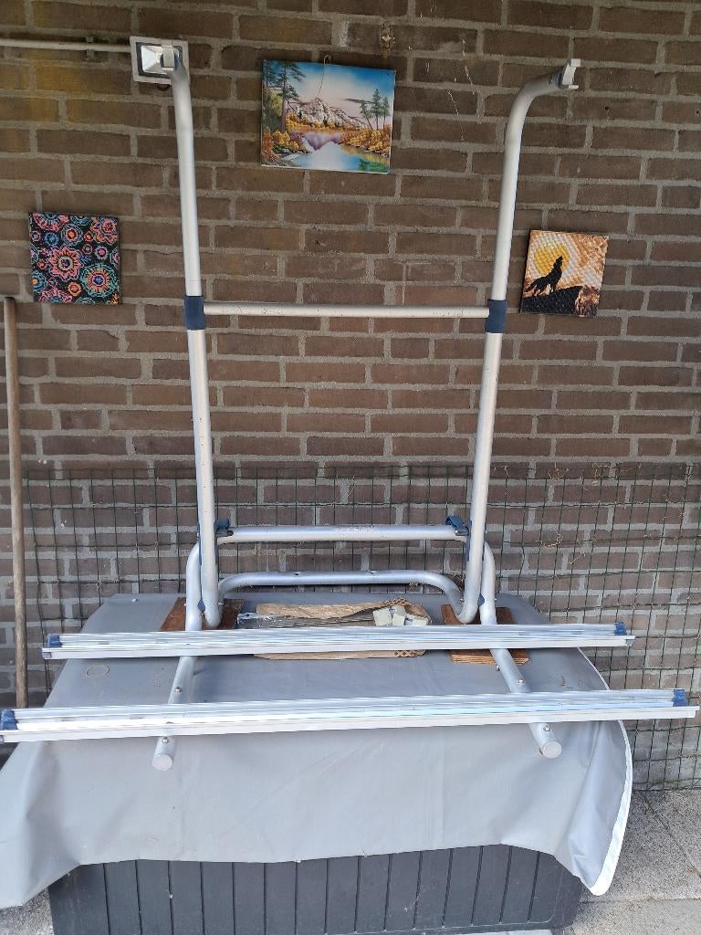 fietsenrek, Caravans en Kamperen, Camper-accessoires, Ophalen, Zo goed als nieuw