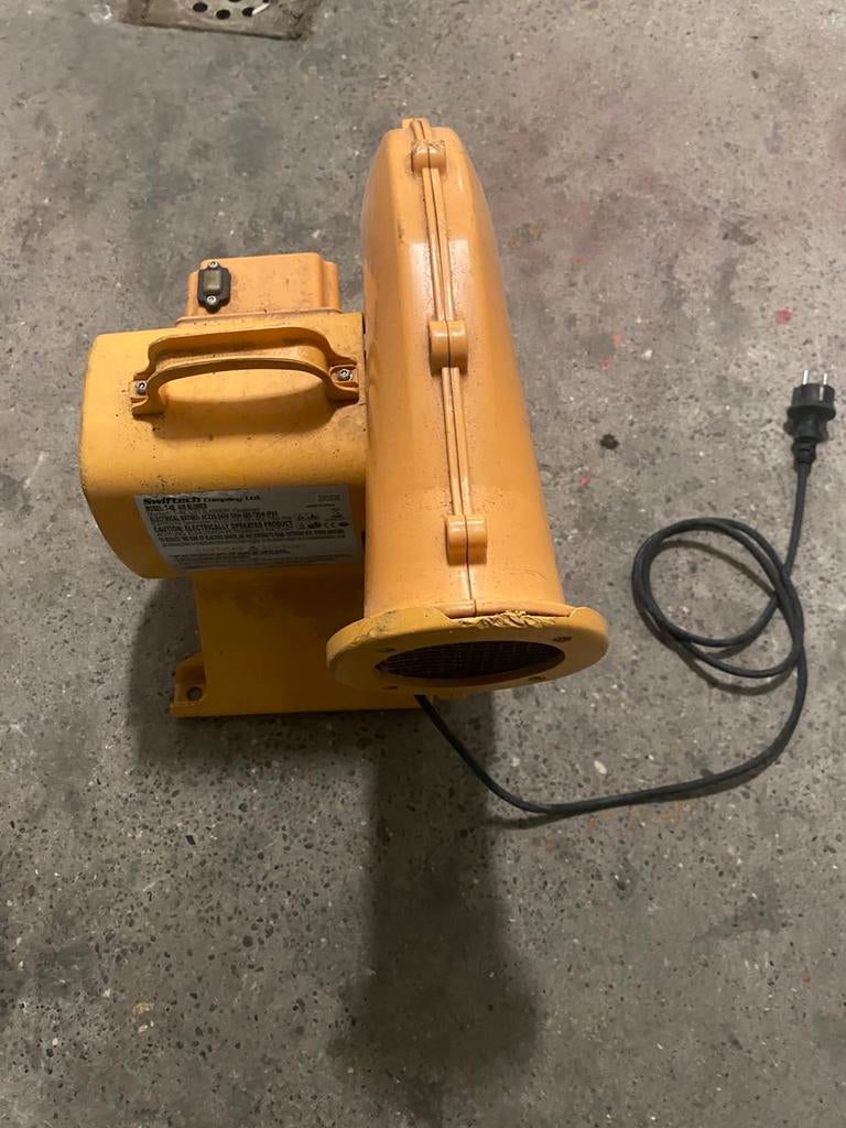 Springkussen blazer, Ophalen of Verzenden, Zo goed als nieuw