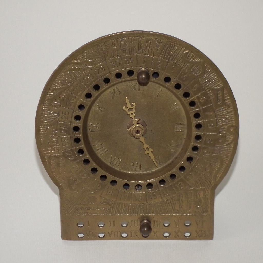 Zodiac messing klok, Huis en Inrichting, Ophalen of Verzenden, Gebruikt, Analoog, Overige typen