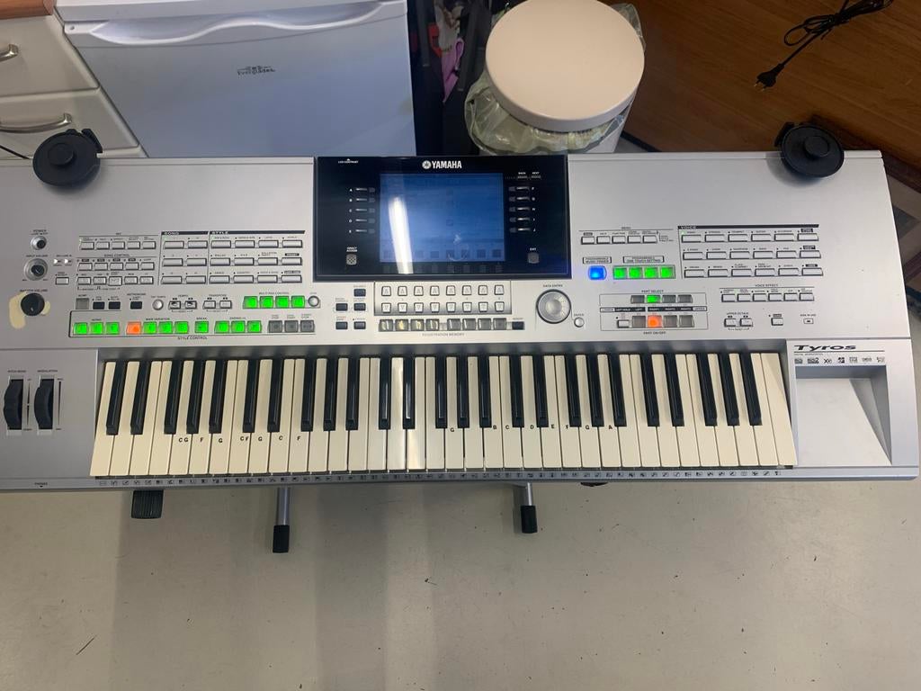 Yamaha Tyros Digital Workstation, Muziek en Instrumenten, Keyboards, Ophalen of Verzenden, 61 toetsen, Gebruikt, Midi-aansluiting