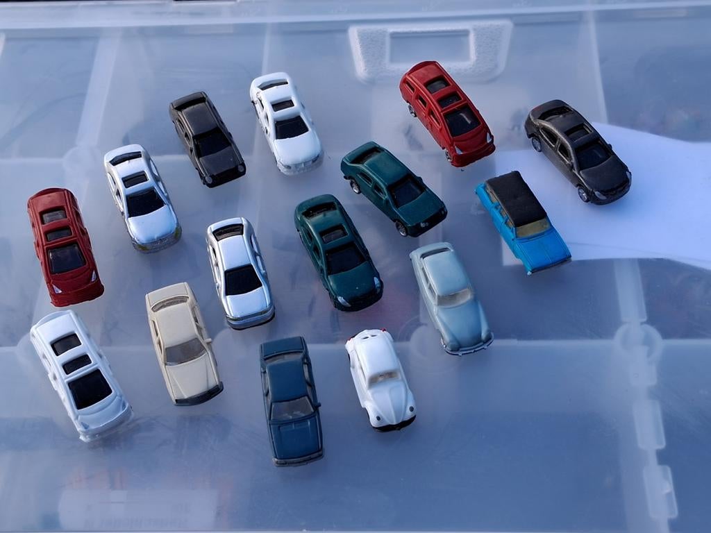 Set van 15 auto's n spoor, Hobby en Vrije tijd, Modeltreinen | N-Spoor, Ophalen of Verzenden, Gebruikt, Gelijkstroom, Wagon